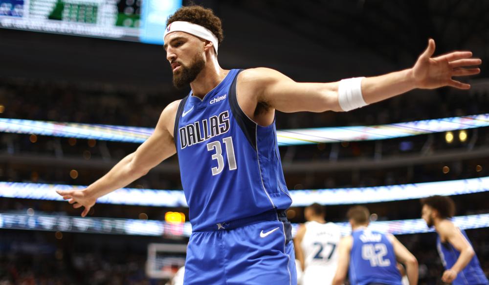 侧翼切入吸 侧翼切入吸